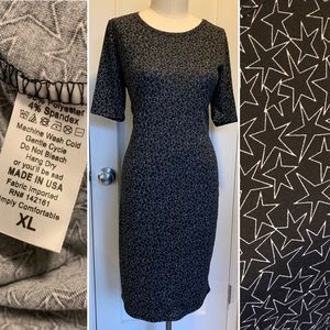 Black & White modern star print Julia Shift Dress